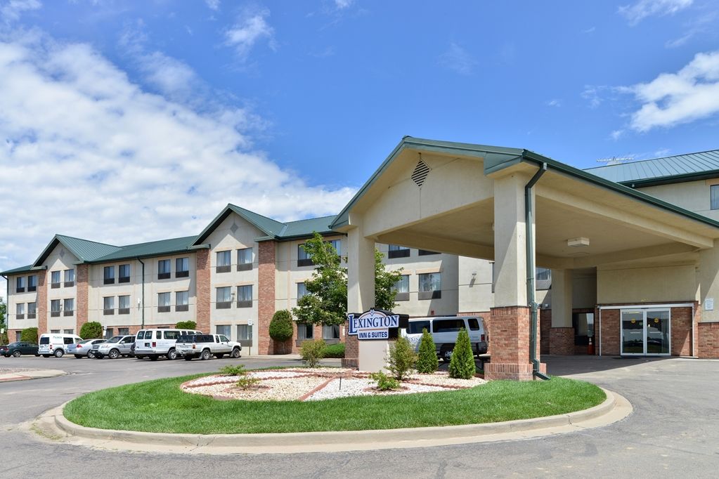 Sylo Hotel Denver Airport, A Ramada By Wyndham Aurora Exterior photo