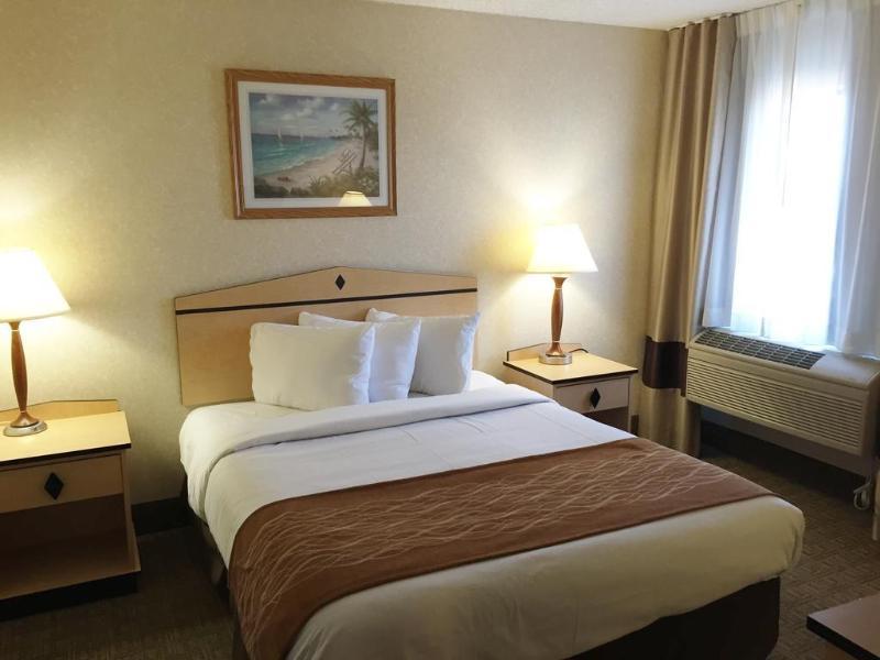 Sylo Hotel Denver Airport, A Ramada By Wyndham Aurora Exterior photo